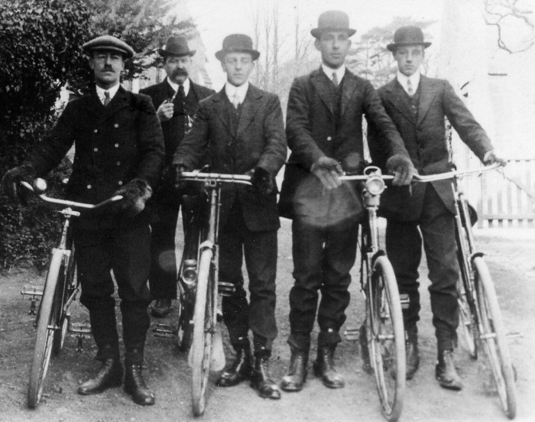 Alkham Parish Council About Alkham Groups & Clubs